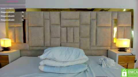 valtira nova online show from 04/08/26, 08:14