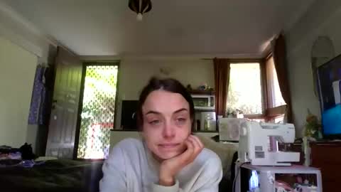 ValvettGreen online show from 10/28/25, 12:14