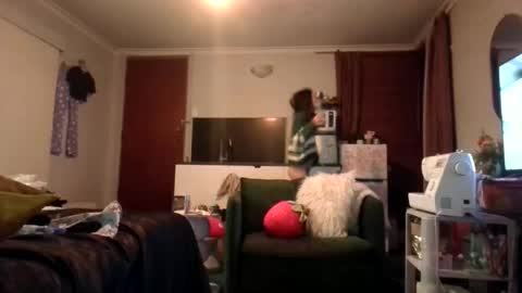 ValvettGreen online show from 10/28/25, 12:19