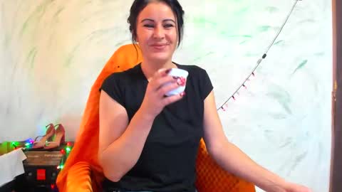 valentina online show from 01/04/25, 08:17