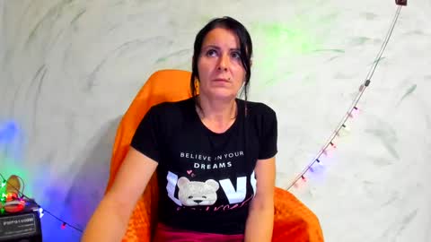 valentina online show from 02/04/25, 05:01