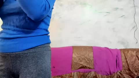 valentina online show from 02/21/25, 08:29