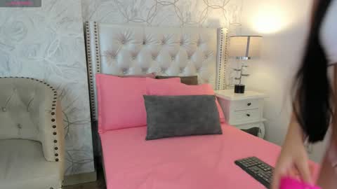 valyx7 online show from 12/19/25, 07:32