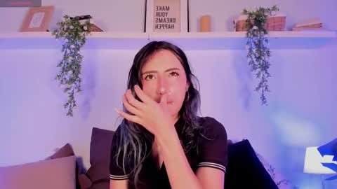 vamp  online show from 10/10/25, 09:58