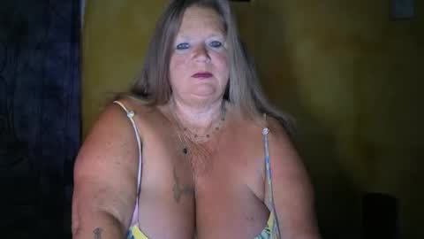 vampwoman online show from 04/05/26, 06:32