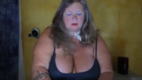 vampwoman online show from 05/16/26, 01:43