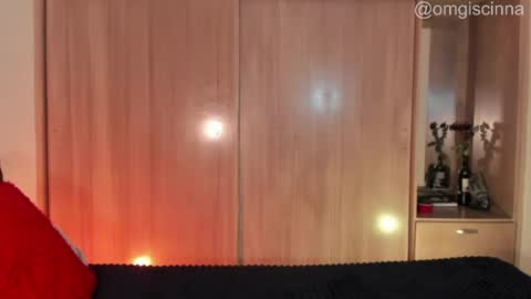 Cinnamon  online show from 05/30/26, 07:00