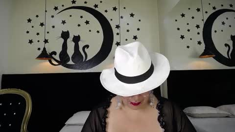 Vampy Bael online show from 11/01/25, 07:38