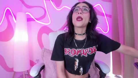 vampy_dolll online show from 12/04/24, 12:58