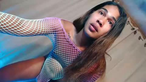 vampy_ebony_laxine online show from 10/13/25, 04:23