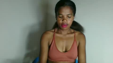 vanafiry online show from 03/26/26, 04:18