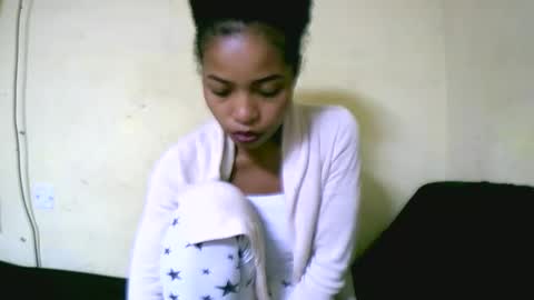 vanah344375 online show from 09/14/25, 08:13