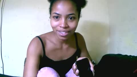 vanah344375 online show from 09/27/25, 03:39