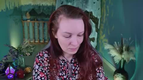 Vanda online show from 10/28/25, 05:22