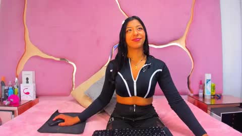 Vane online show from 03/11/25, 01:37