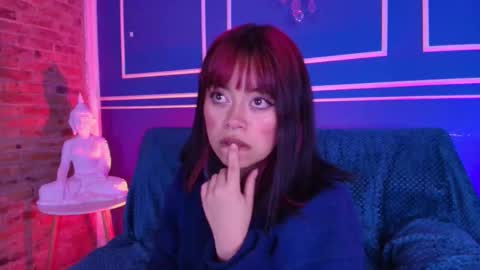 Vanelope online show from 01/17/26, 01:43