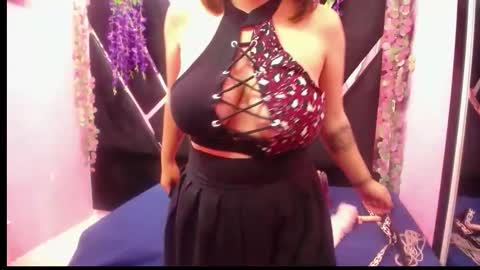 vanessa bobs online show from 02/11/26, 03:00