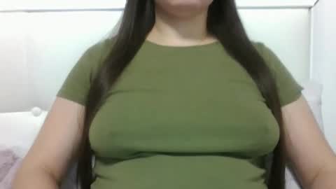 VanesaJewel online show from 11/12/25, 07:03