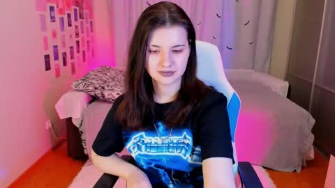 Snapshot of vanessa_brills chatting on 02/02/25, 04:05 Vanessa online show from 02/02/25, 04:05