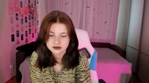 Snapshot of vanessa_brills chatting on 09/15/25, 05:51 Vanessa online show from 09/15/25, 05:51