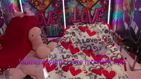 Snapshot of vanessa_love chatting on 03/11/26, 04:24 Vanessa online show from 03/11/26, 04:24