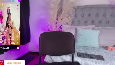 vanessa_mejiia online show from 05/02/26, 05:34