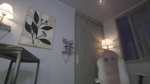 Vanessa Novvoa online show from 04/18/26, 09:15