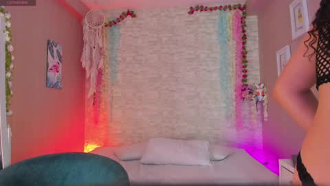 Vanessa online show from 04/23/26, 12:04
