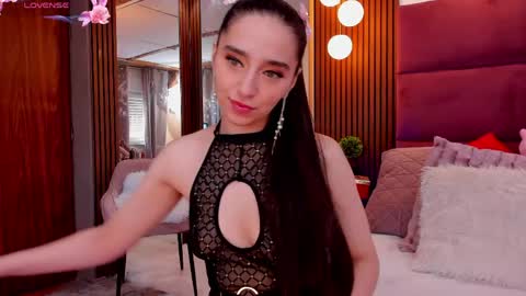 Vanessa Diamond online show from 05/13/26, 06:00