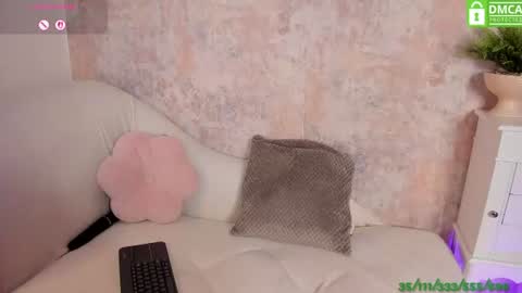 V online show from 07/15/26, 02:00