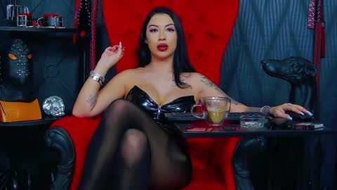 Miss Vanessa online show from 02/17/25, 01:21