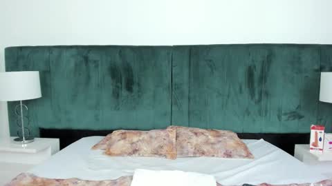 Vanessa Sexy Paris online show from 09/28/25, 08:25