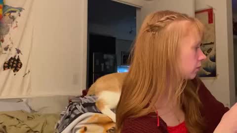 Vanessa  online show from 12/19/25, 05:03