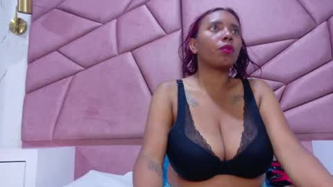 Vanessa  online show from 03/18/26, 08:45