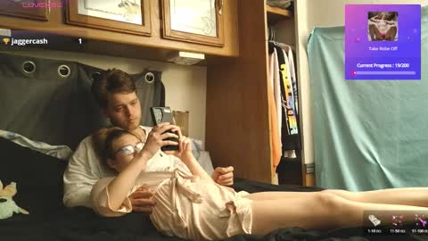 Vanessa Rose online show from 12/20/25, 12:51