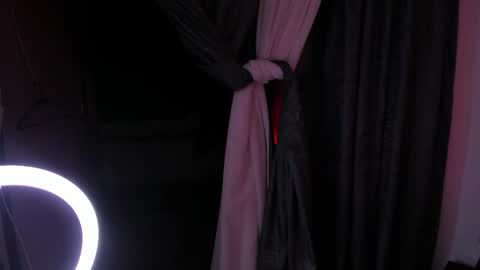 Snapshot of vanessascott_ chatting on 05/17/26, 06:22 vanessascott_ online show from 05/17/26, 06:22