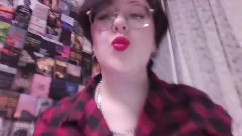 vanessashadow online show from 09/26/25, 04:22