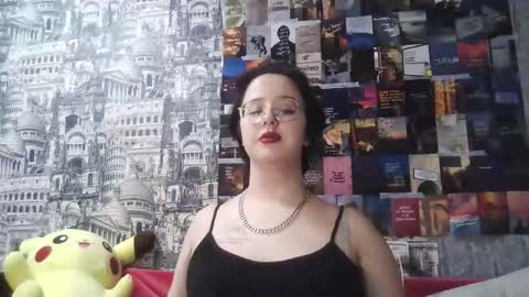 vanessashadow online show from 10/27/25, 04:33