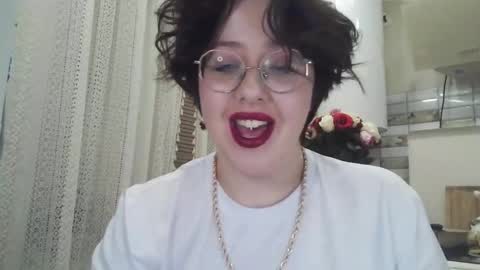 vanessashadow online show from 10/29/25, 03:36