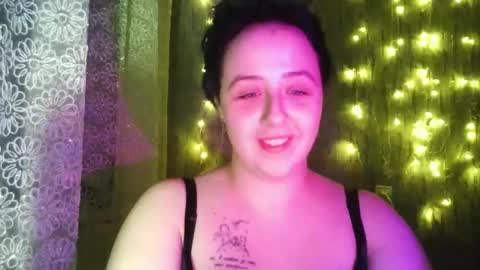 vanessashadow online show from 12/19/25, 09:44