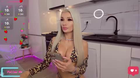 Vanessa online show from 11/15/25, 04:25