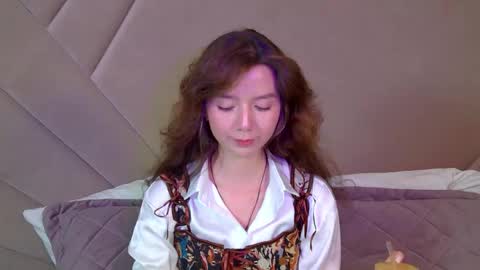 VanessaVienne online show from 04/17/26, 04:32