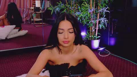 Snapshot of vanessavosss chatting on 06/19/26, 01:37 Vanessa online show from 06/19/26, 01:37