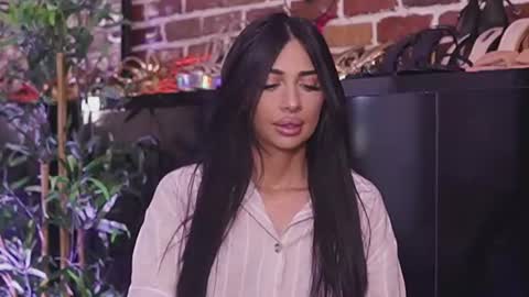 Snapshot of vanessavosss chatting on 06/29/26, 05:02 Vanessa online show from 06/29/26, 05:02