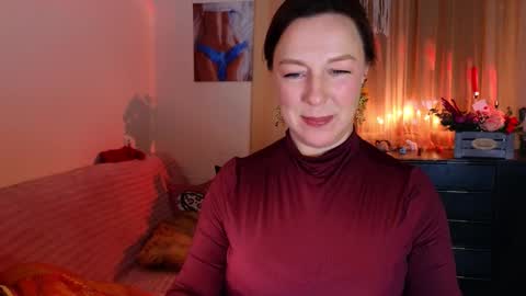 Snapshot of vanessawise_ chatting on 02/15/26, 02:08 Vanessa online show from 02/15/26, 02:08
