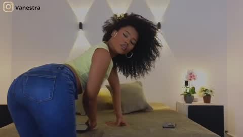 New account follow me online show from 03/11/25, 09:04