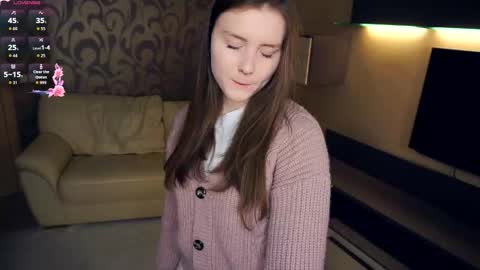 Luna online show from 10/30/25, 06:08