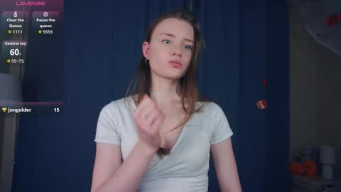 Luna online show from 11/15/25, 06:48