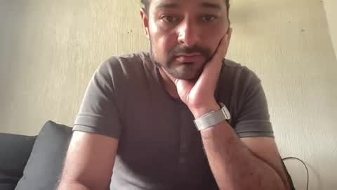 Snapshot of vangelux chatting on 06/25/26, 07:18 Arcangel online show from 06/25/26, 07:18