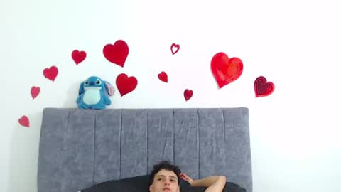 Snapshot of vanie_ chatting on 07/12/26, 11:51 Ruby and Vanie online show from 07/12/26, 11:51
